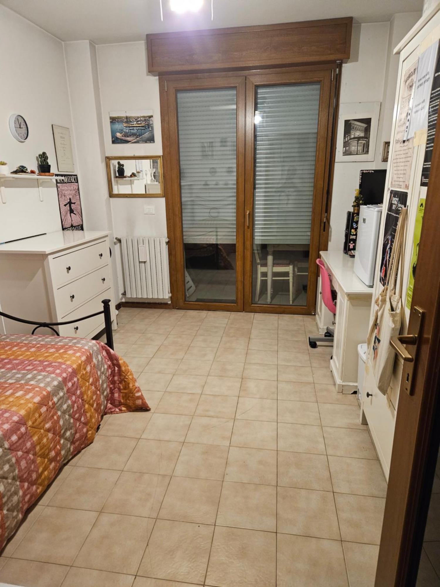 Stanza In Appartamento Privato Zona San Vitale Bolonia Zewnętrze zdjęcie