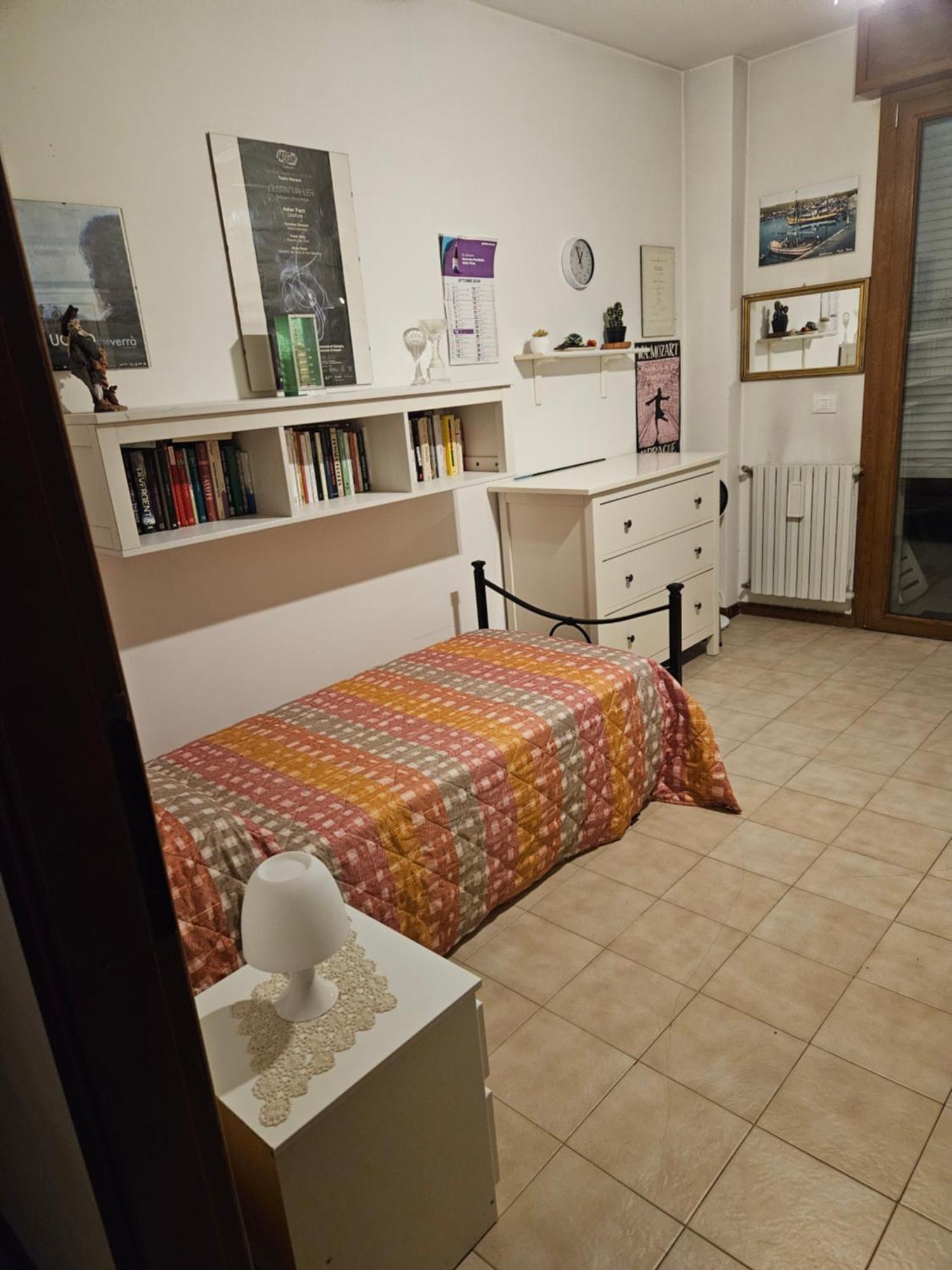 Stanza In Appartamento Privato Zona San Vitale Bolonia Zewnętrze zdjęcie