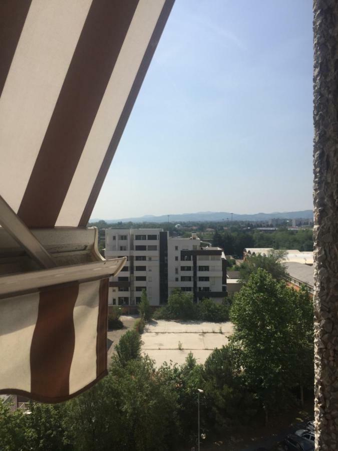 Stanza In Appartamento Privato Zona San Vitale Bolonia Zewnętrze zdjęcie